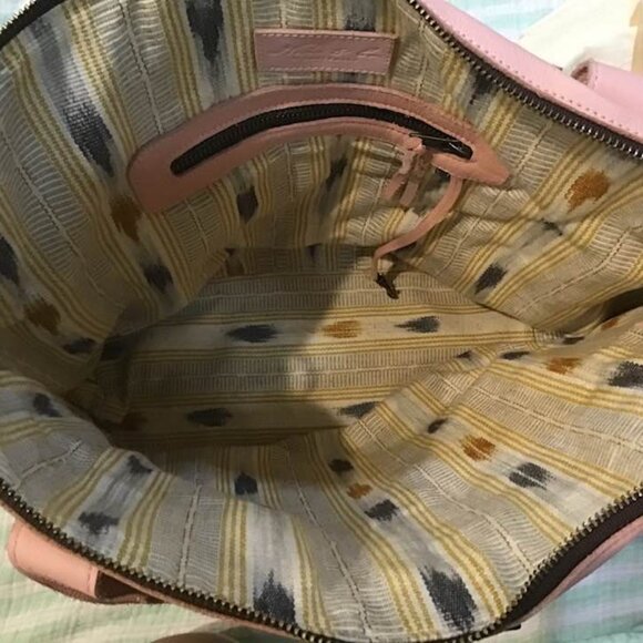 Nena & Co Teal & Primrose Womanhood TPB Full Size - Picture 4 of 7